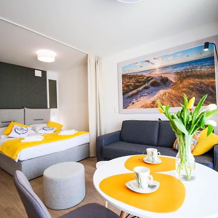 Mk Apartamenty Zlocisty Kołobrzeg Exterior foto