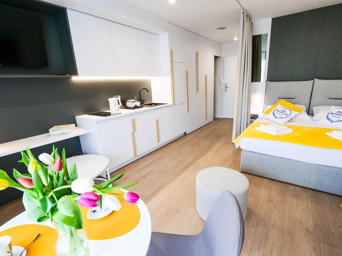 Mk Apartamenty Zlocisty Kołobrzeg Exterior foto