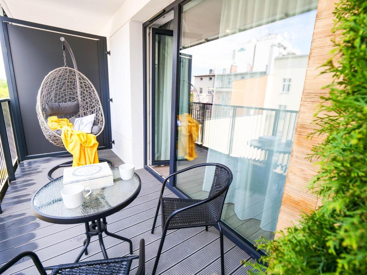 Mk Apartamenty Zlocisty Kołobrzeg Exterior foto